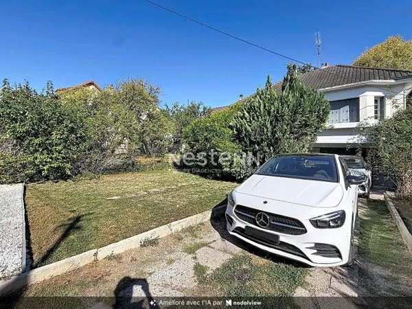Maison Groslay 4 pièce(s) 100 m2 avec grand terrain de 800m², 3 chambres, proche Gare