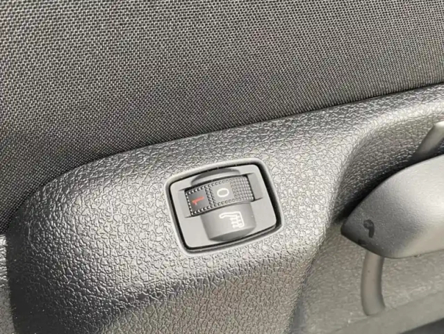 Peugeot Expert iii m diesel 180 ch automatique tech edition — photo 9