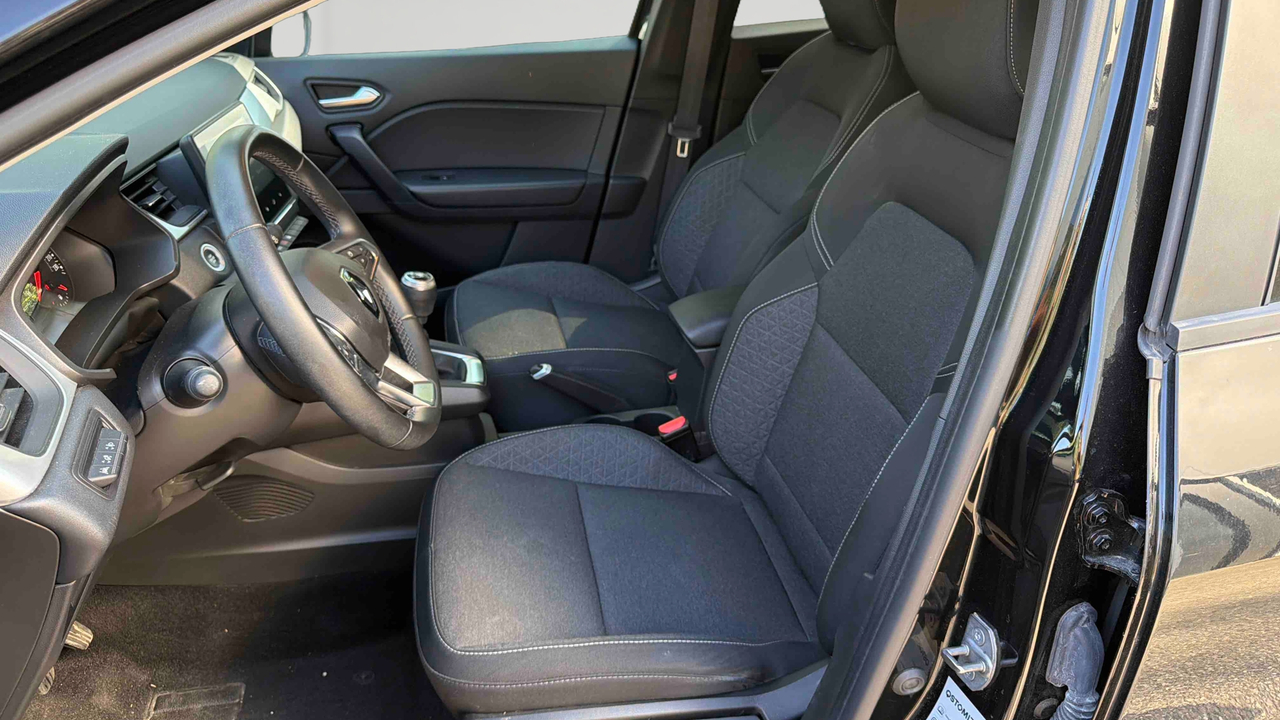 Renault Captur TCe 90 — photo 11