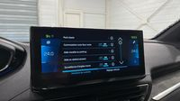 Peugeot 3008 HYBRID4 300ch GT Pack e-EAT8 — photo 19