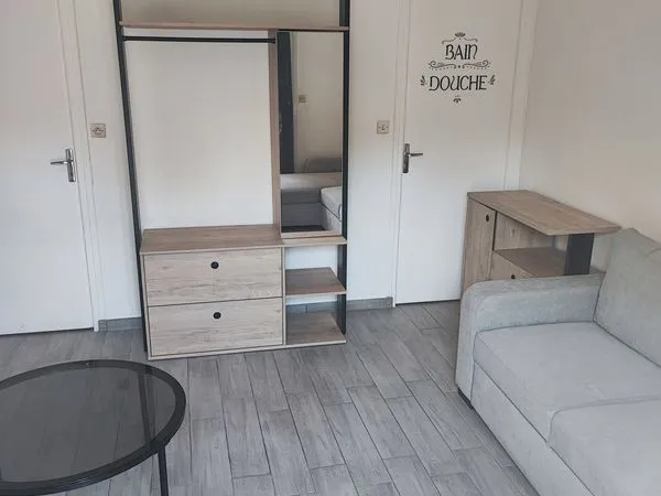 Studio meublé équipé avec parking privatif - Villiers Saint-Denis