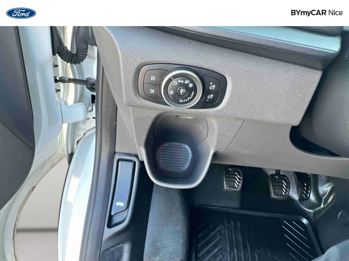 Ford TRANSIT CUSTOM FOURGON 280 L1H1 2.0 ECOBLUE 130 — photo 19