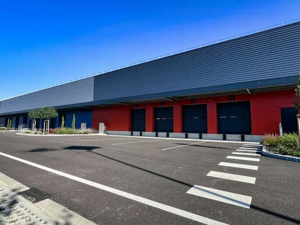 LOGISTIQUE URBAINE à louer
