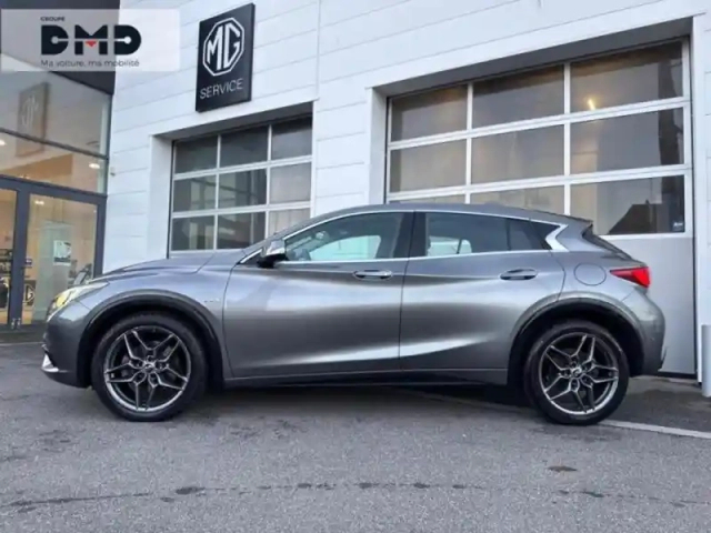 Infiniti Q30 2.2d 170ch premium tech dct7 — photo 2