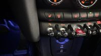 Mini Mini Cooper 136ch Edition Premium Plus BVA7 — photo 27