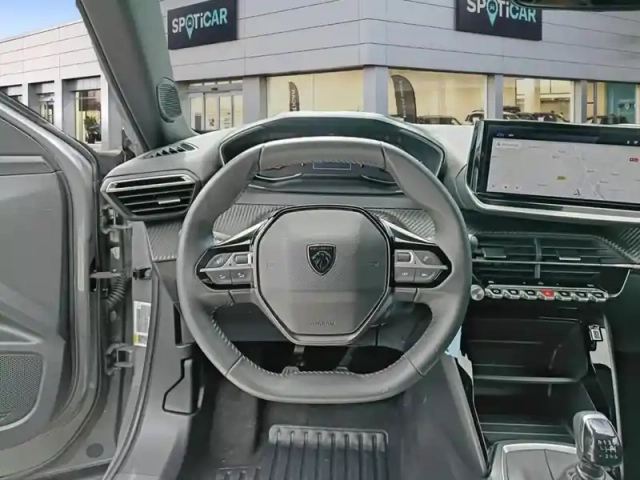 Peugeot 2008 puretech 100 s&amp;s bvm6 active — photo 12