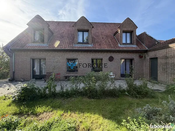 Maison 7 pièces 157 m²