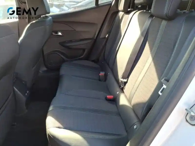 Peugeot 2008 puretech 130 s&amp;s bvm6 — photo 10