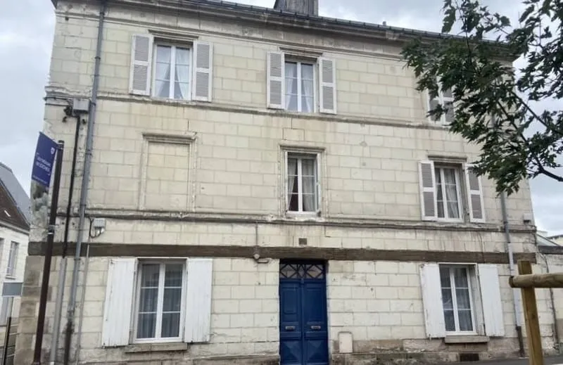 Photo 1