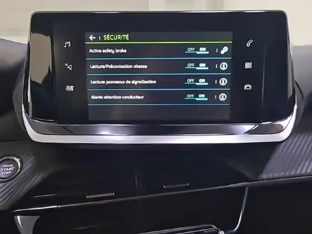 Peugeot 208 electrique 50 kwh 136ch — photo 56