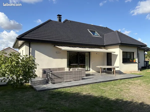 Pavillon 6 pièces 147 m²