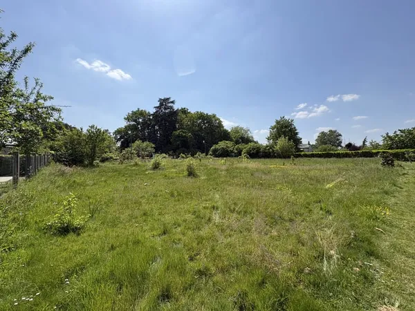 Terrain à bâtir
