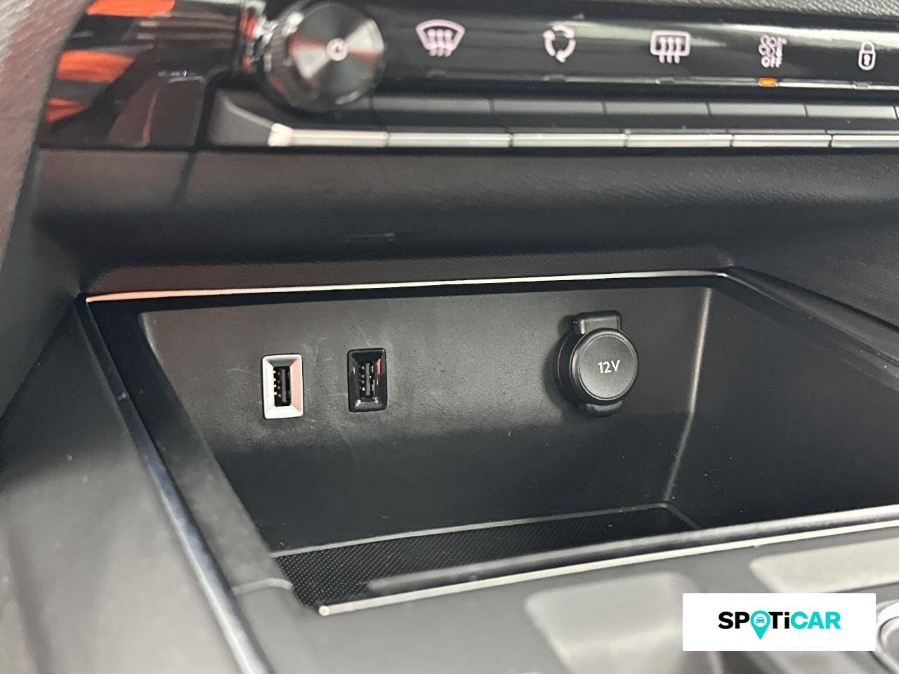 Citroën C5 Aircross bluehdi 130ch s&s shine pack eat8 — photo 19