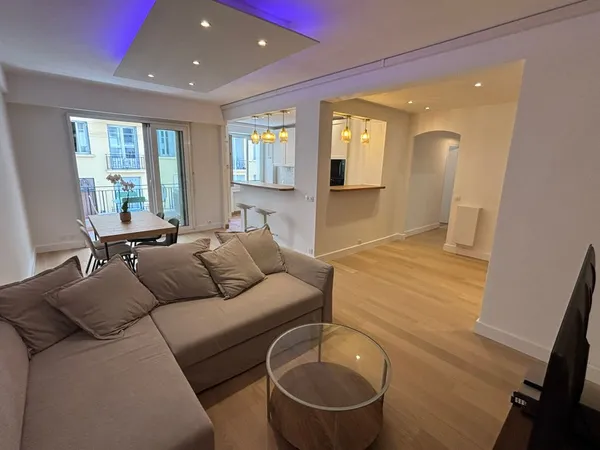 Appartement de 80m2 à louer sur Nice