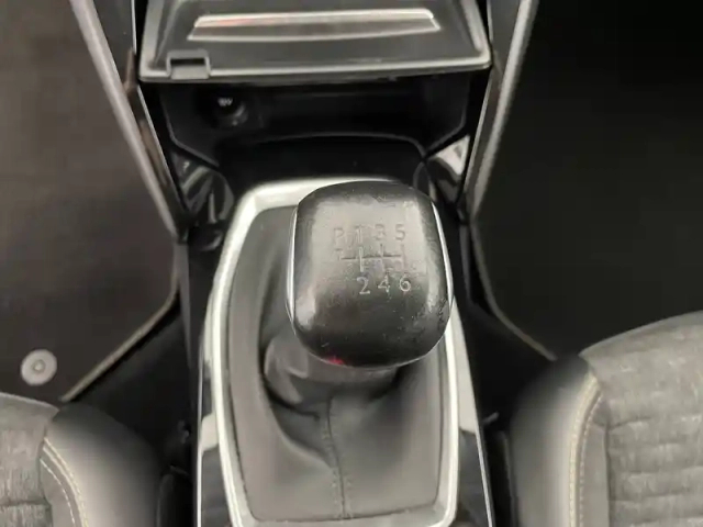 Peugeot 208 puretech 100 s&amp;s bvm6 — photo 26