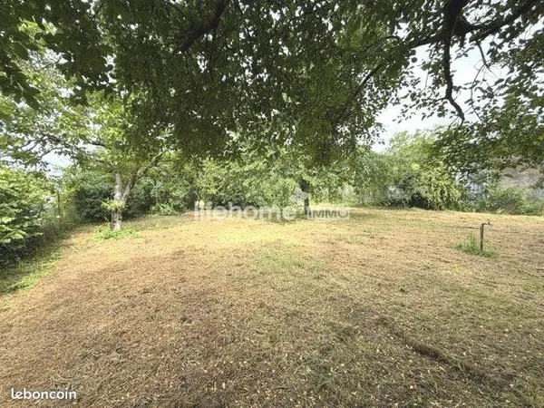Terrain 1101 m² Châteauroux