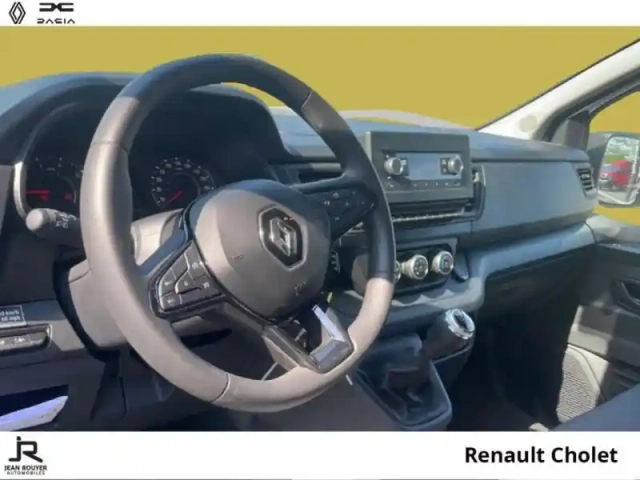 Renault Trafic plancb l2h1 3t 2.0 blue dci 150ch confort e6e (caisse frigorifique)(soit 37900? ht) — photo 3