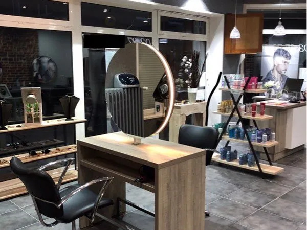 Fond de commerce salon de coiffure avec possibilité d'acquisition des murs