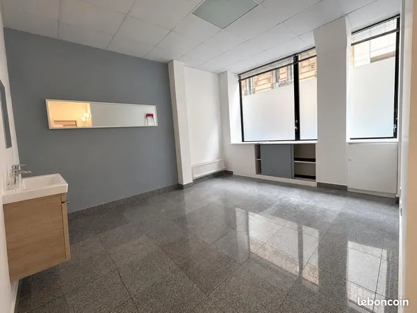 Location bureaux médicaux et paramédicaux Paris 15