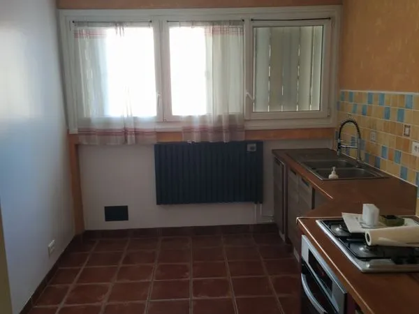 Appartement F3 lumineux quartier Oradou