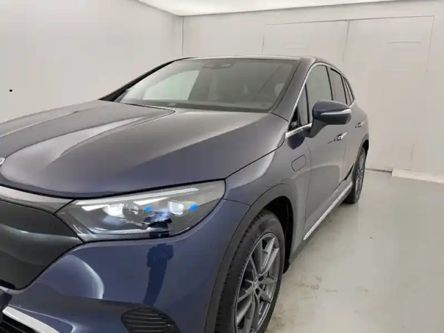 Mercedes Eqe suv 350+ — photo 32