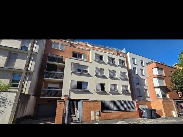 Parking 12 m²