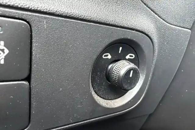 Citroën C3 puretech 83 s&amp;s bvm5 — photo 17