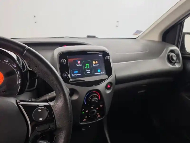 Toyota Aygo 1.0 vvt-i — photo 47