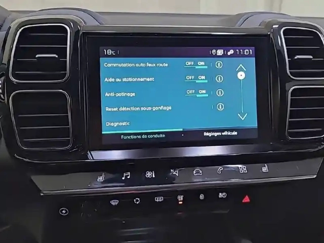 Citroën C5 Aircross hybride rechargeable 225 s&amp;s e-eat8 — photo 41