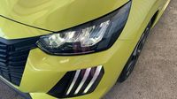 Peugeot 208 1.2 Hybrid 100ch Style e-DCS6 — photo 17