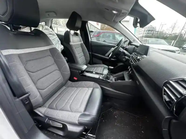 Citroën C4 puretech 130ch s&amp;s feel — photo 6