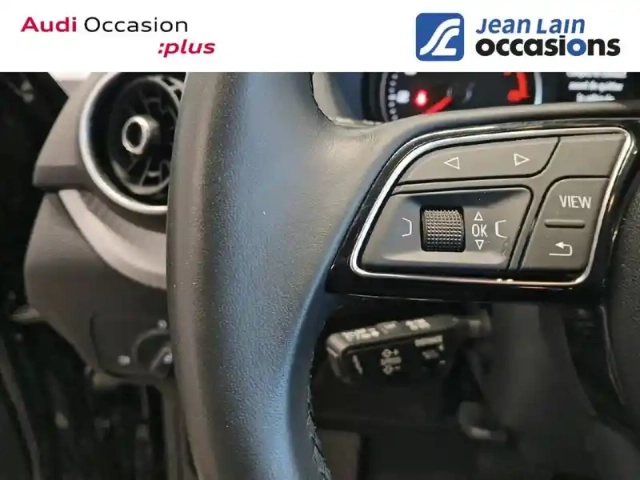 Audi Q2 35 tfsi 150 s tronic 7 — photo 13