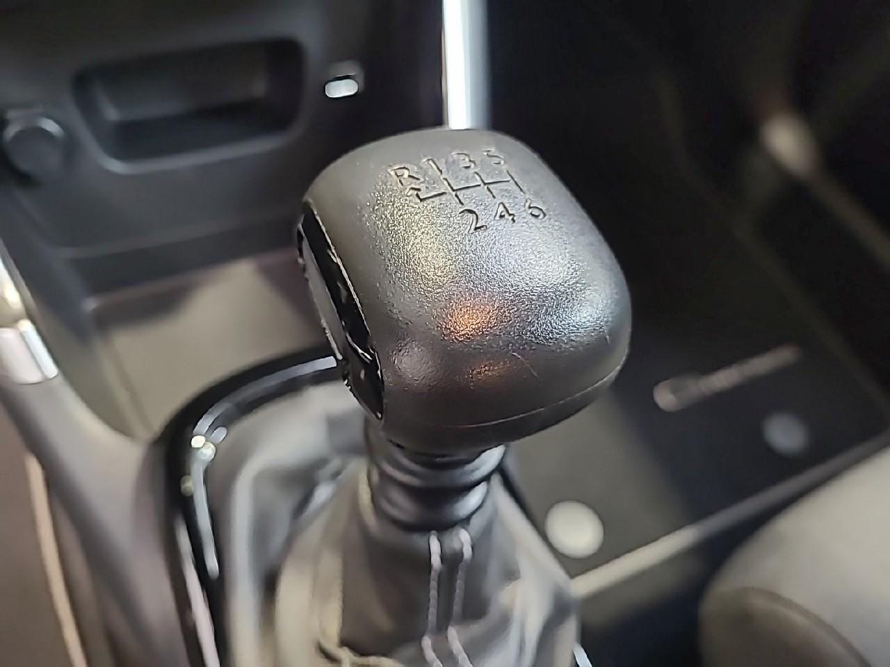 Citroën C3 Aircross puretech 110 s&s bvm6 live — photo 18