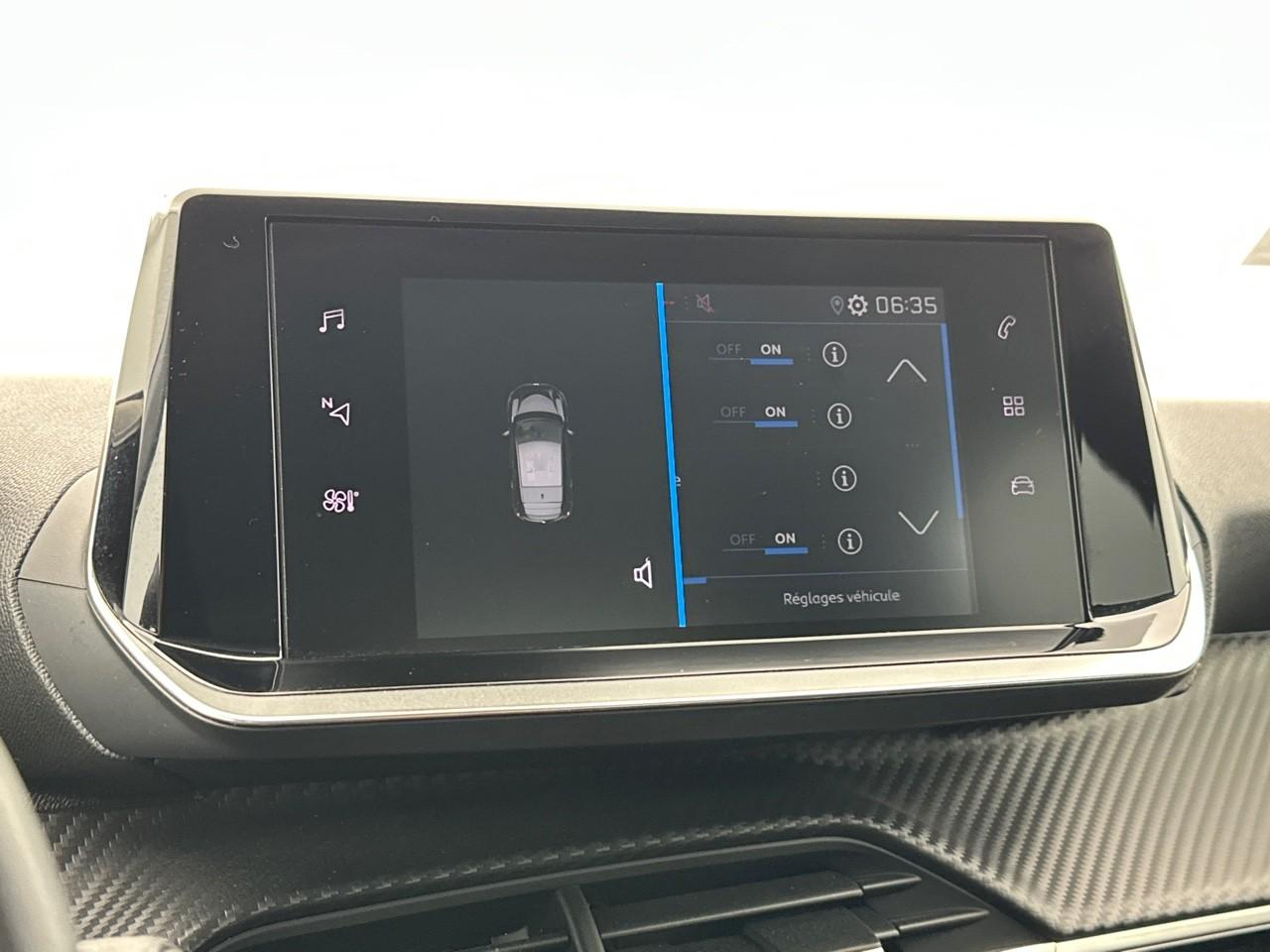 Peugeot 208 puretech 100 s&s bvm6 style — photo 26