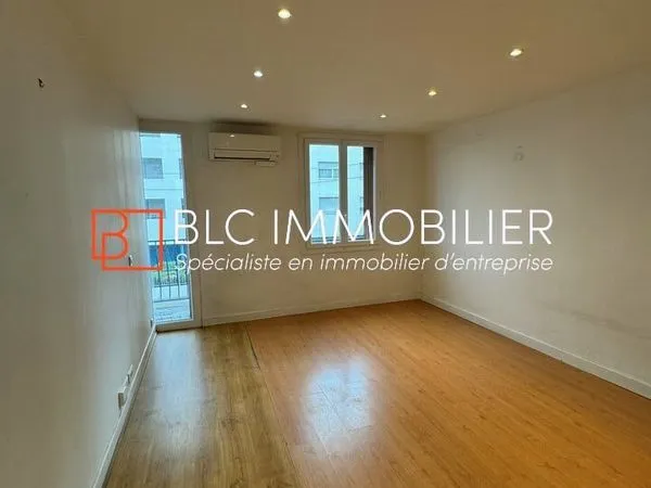 LOCAL PROFESSIONNEL 72 m² MARSEILLE