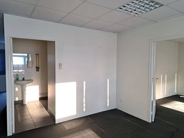 Bureaux 109 m²