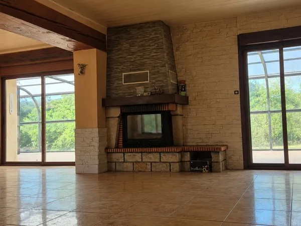 Maison 5 pièces 135 m²