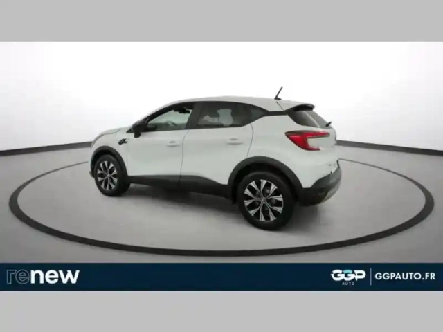 Renault Captur 1.0 tce 90ch evolution — photo 3