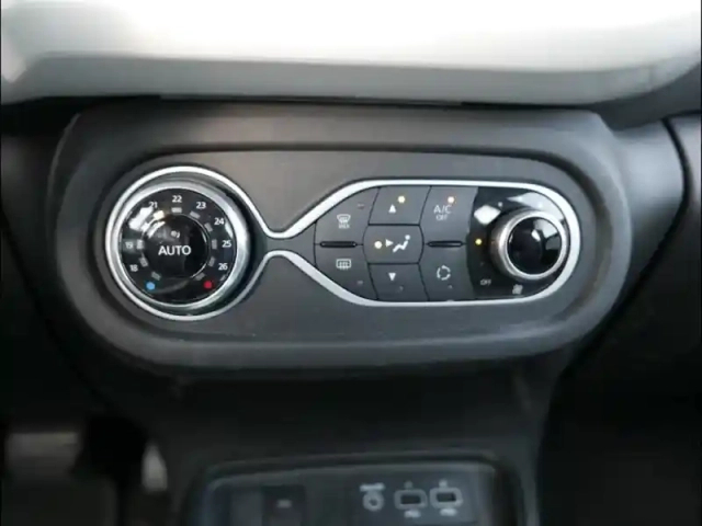 Renault Twingo e-tech electric equilibre r80 achat intégral — photo 10