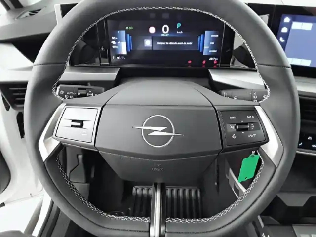 Opel Frontera electric 113 ch batterie 44 kwh — photo 72
