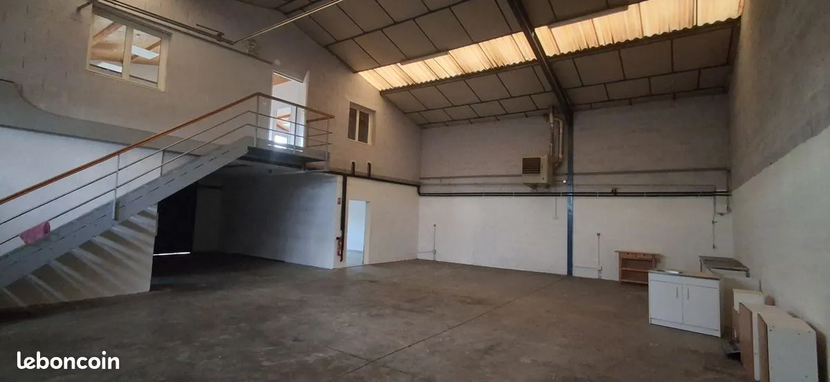 Photo 2