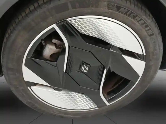 Renault Scenic e-tech electric 220ch 87kwh techno option iconic grande autonomie -25 soh 99% — photo 11