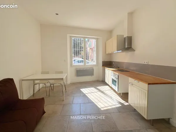 Charmant T1 de 24,5 m² en rez-de-chaussée à Draguignan