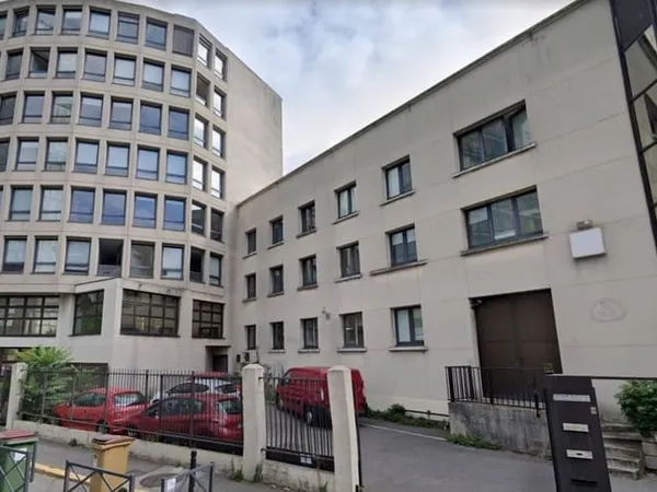 Bureaux 710 m²