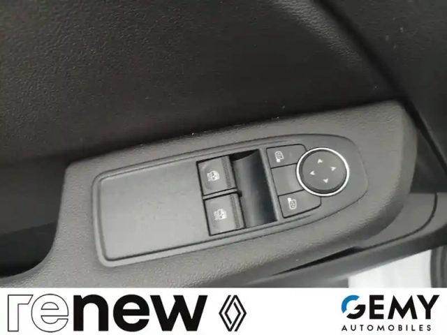 Renault Clio tce 90 — photo 27