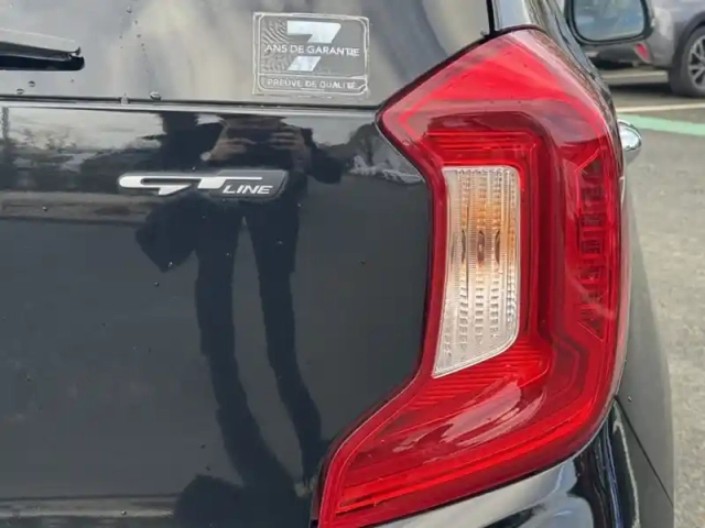 Kia Picanto gt line premium 1.2 84 ch — photo 23