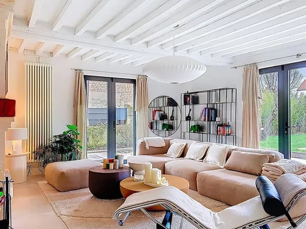 Maison 10 pièces 230 m²
