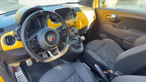 Abarth 500 1.4 Turbo T-Jet 145 - 595 – 2020 – 78250 km – Essence – Boîte Manuelle — photo 27