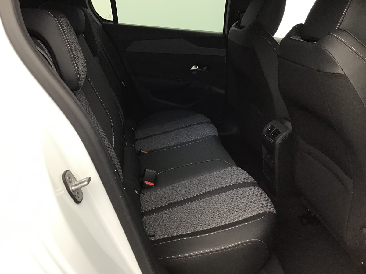 Peugeot 308 — photo 7