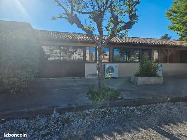 Loue maison meublee